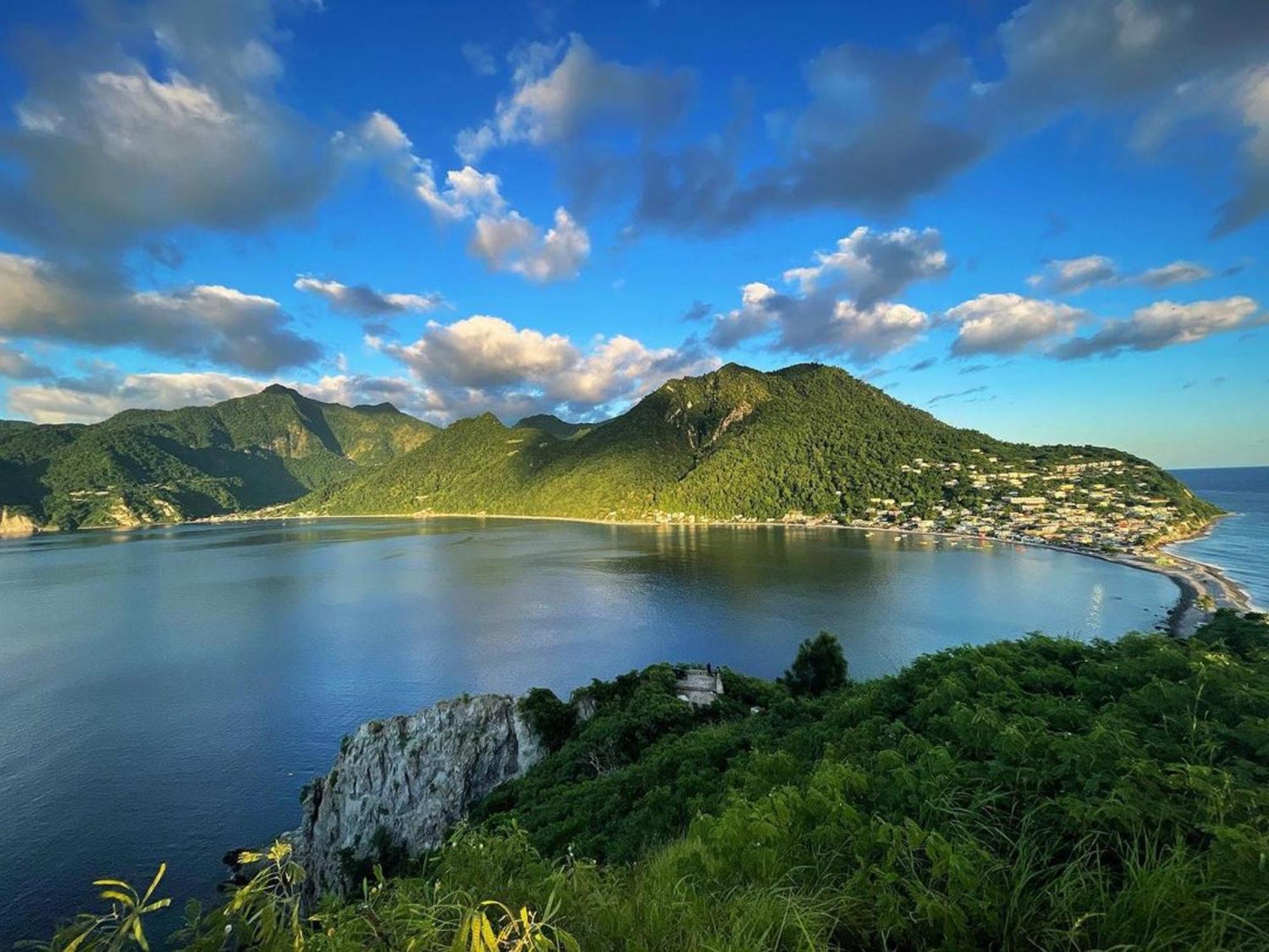 Rainbow Heights Apartment, Soufriere Exteriér fotografie