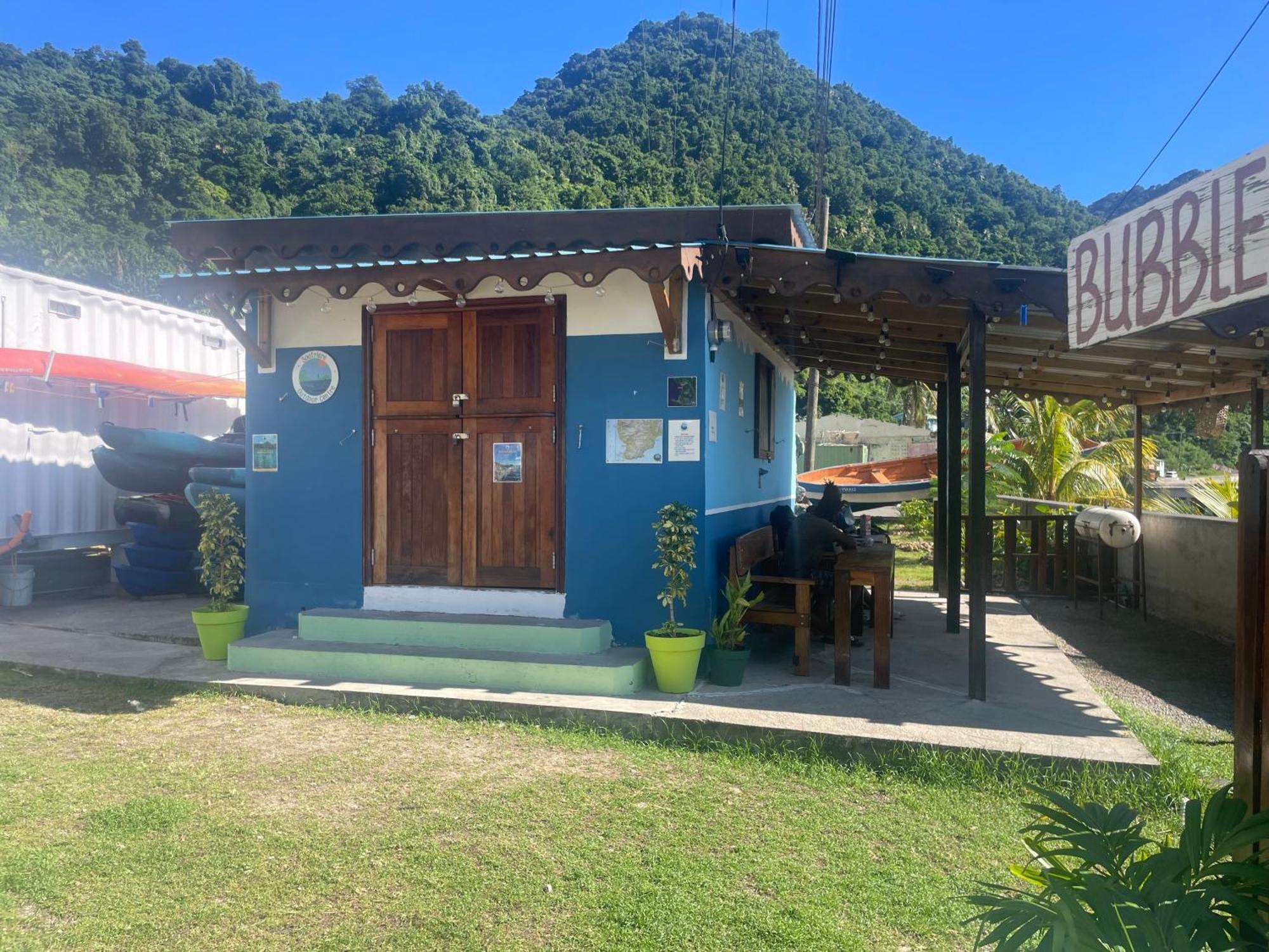 Rainbow Heights Apartment, Soufriere Exteriér fotografie